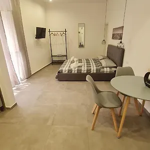 Sweet Airport 2.0 Apartament Katania